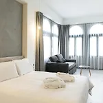 Hotel Superior One Boutique 4*