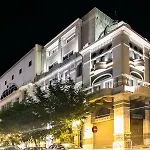 Superior One Boutique 4*