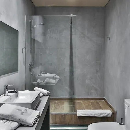 Ξενοδοχείο Superior One Boutique 4*