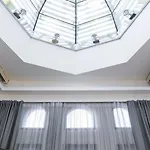 Superior One Boutique Otel