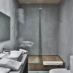 Superior One Boutique 4*