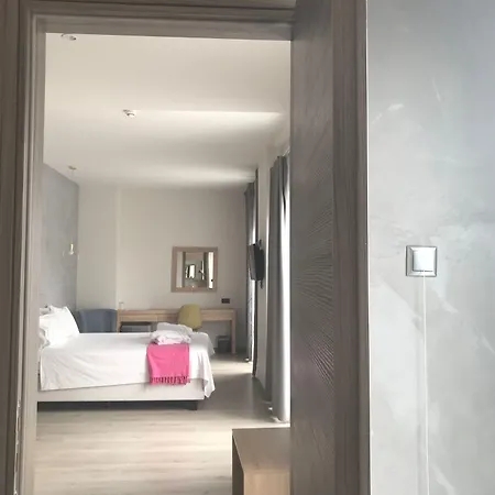 Superior One Boutique 4* Szaloniki