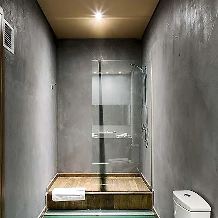 Superior One Boutique Hotel 4*