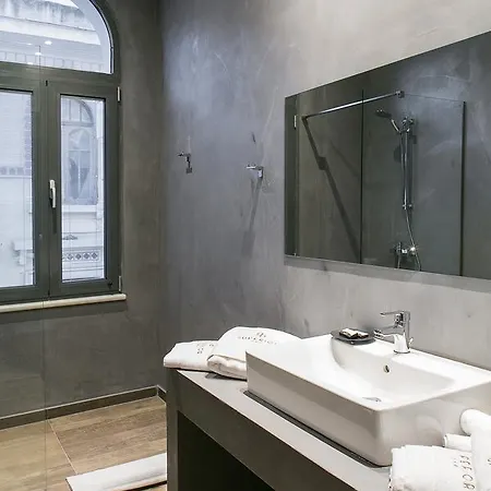 Superior One Boutique Hotell
