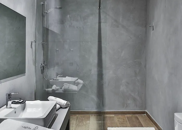 Superior One Boutique 4*