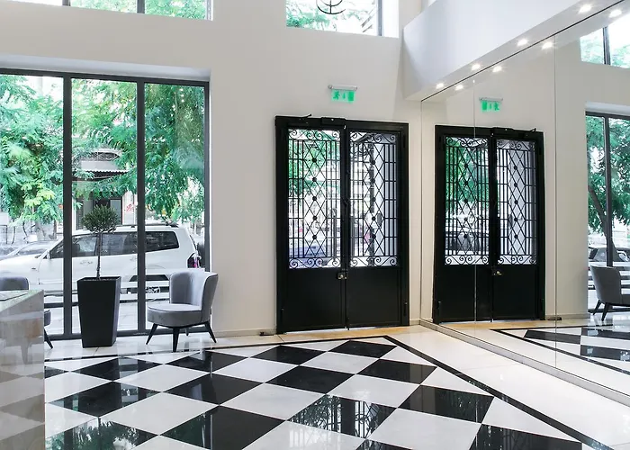 Superior One Boutique 4*